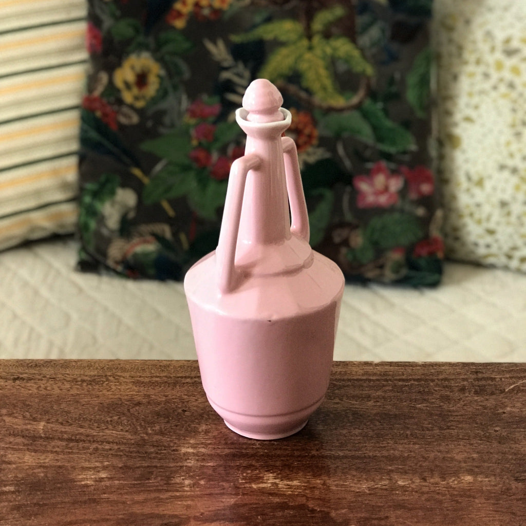 Carafon à double anse en céramique rose par Hello Broc brocante en ligne