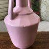 Carafon à double anse en céramique rose par Hello Broc brocante en ligne