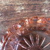Cendrier rond en verre moulé rose diamètre 14,5 cm par Hello Broc brocante en ligne