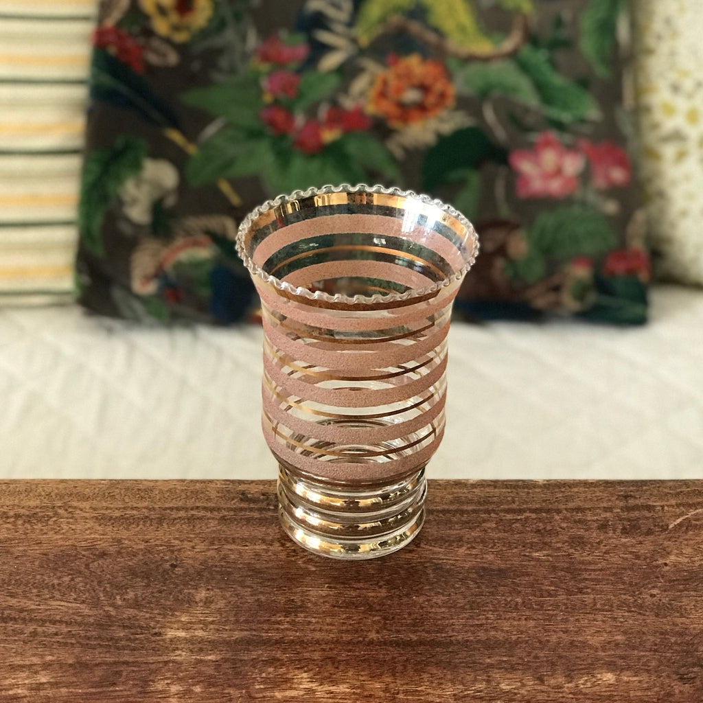 Vase de taille moyenne en verre moulé années 50 rayures dorées et verre brouillé par Hello Broc brocante en ligne