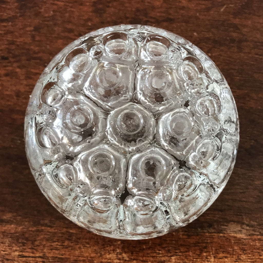 Pique-fleur rond en verre moulé transparent 19 trous par Hello Broc brocante en ligne