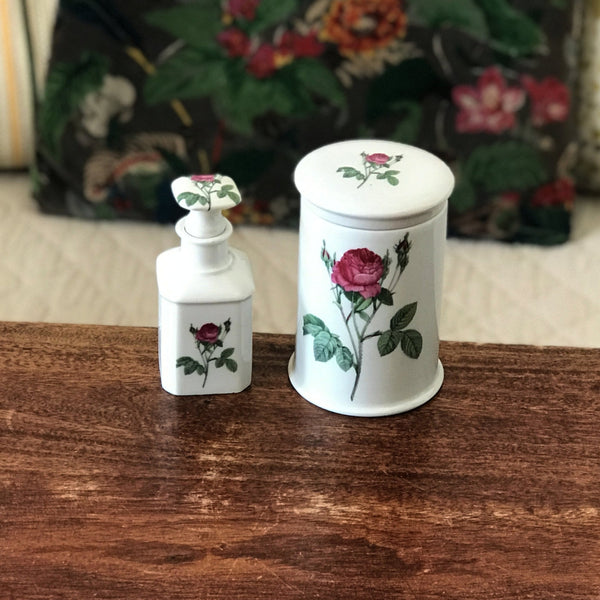 Flacon et pot pour salle de bain en céramique blanche Porcelaine de la Reine France par Hello Broc brocante en ligne