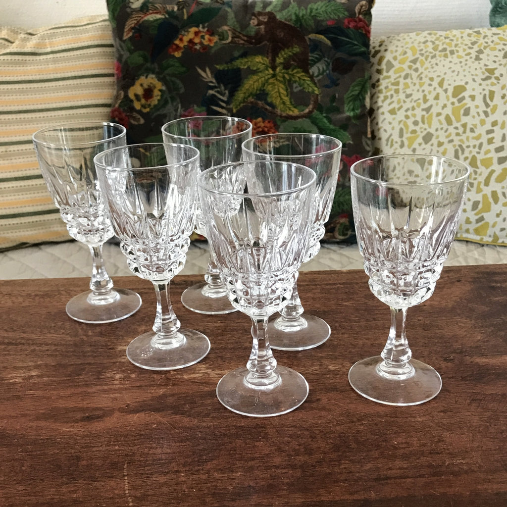 Lot de 6 verres à vin blanc Cristal d'Arques modèle Pompadour capacité 10 cl par Hello Broc brocante en ligne