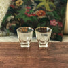 Lot de 2 petits verres à eau liserés dorés base carrée par Hello Broc brocante en ligne