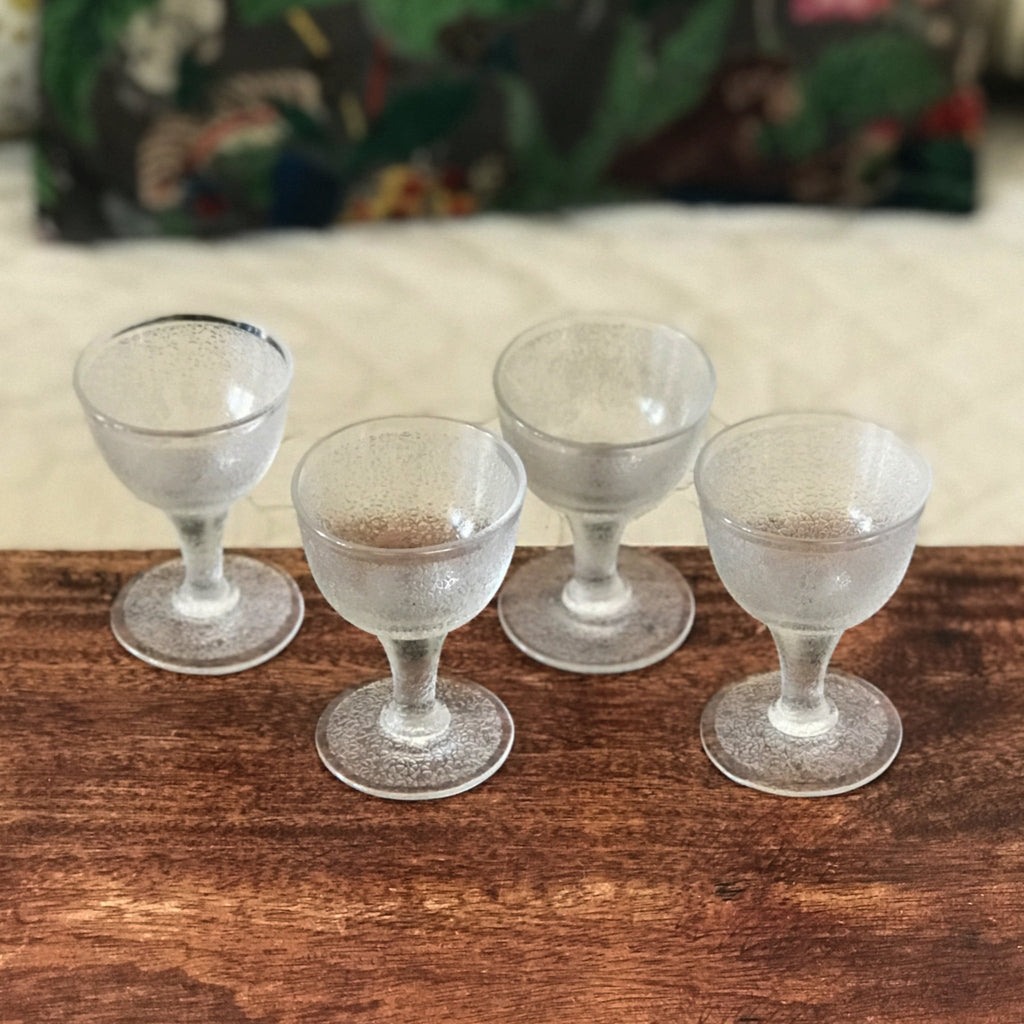 Lot de 4 verres évasés à digestif ou à liqueur sur pied - Hello Broc