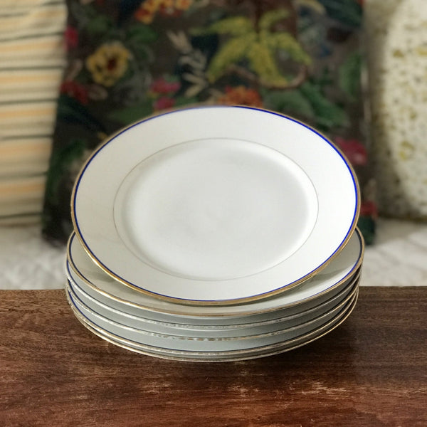 Lot de 6 assiettes plates en porcelaine blanche de Limoges liserés doré et bleu UML France par Hello Broc brocante en ligne