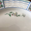 Lot de 5 assiettes à entremets ou à fromage en porcelaine de Limoges Lanternier décor bleu et fleuri diamètre de 22,5 cm par Hello Broc brocante en ligne