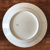 Grand plat rond légèrement creux en porcelaine de Limoges ULIM décor pavots diamètre de 31 cm par Hello Broc brocante en ligne