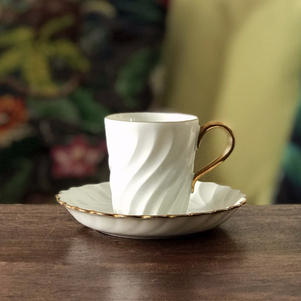 Ensemble tasse à café et sous-tasse coordonnée en porcelaine de Limoges maison Haviland modèle Torse par Hello Broc brocante en ligne