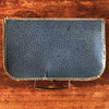 Petite valise vintage années 30 ) 50 décorative en carton bouilli bleu en moyen état 27 x 17 x 7 cm par Hello Broc brocante en ligne