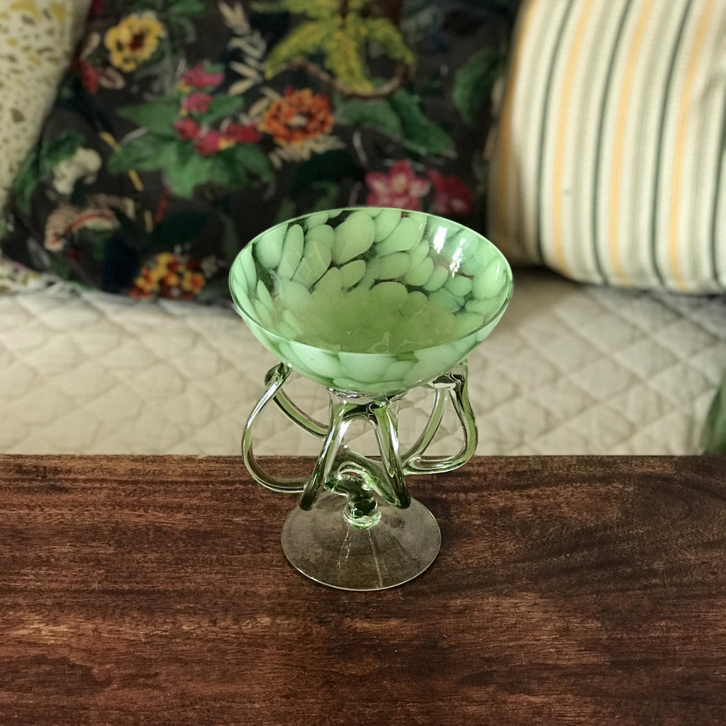 Coupe sur pied vert pastel en verre soufflé de Murano - Hello Broc