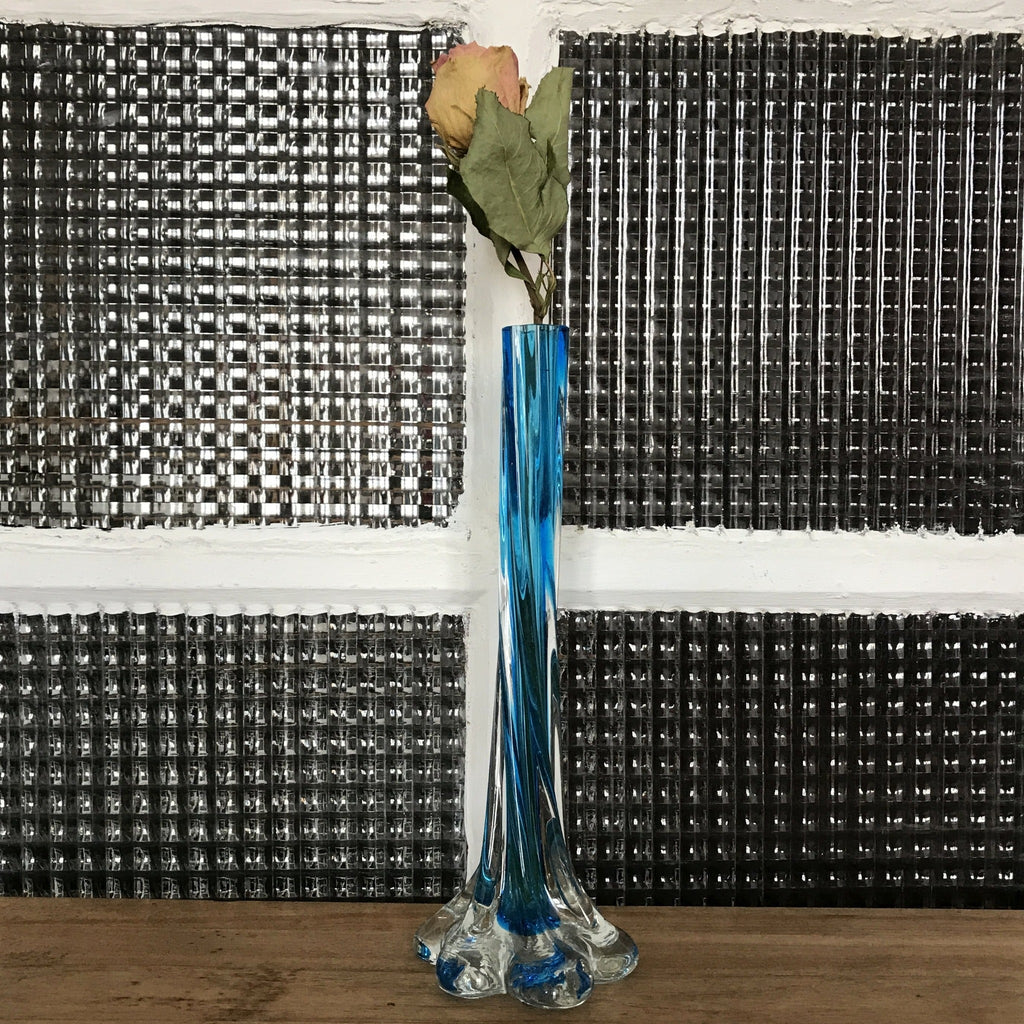 Soliflore pied fleur en verre de Murano torsadé bleu 1970 - Hello Broc