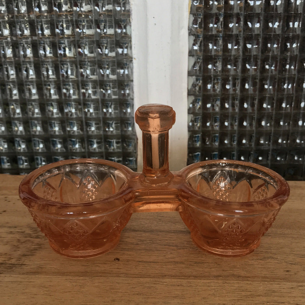 Saleron double en verre moulé rose années 50 - Hello Broc