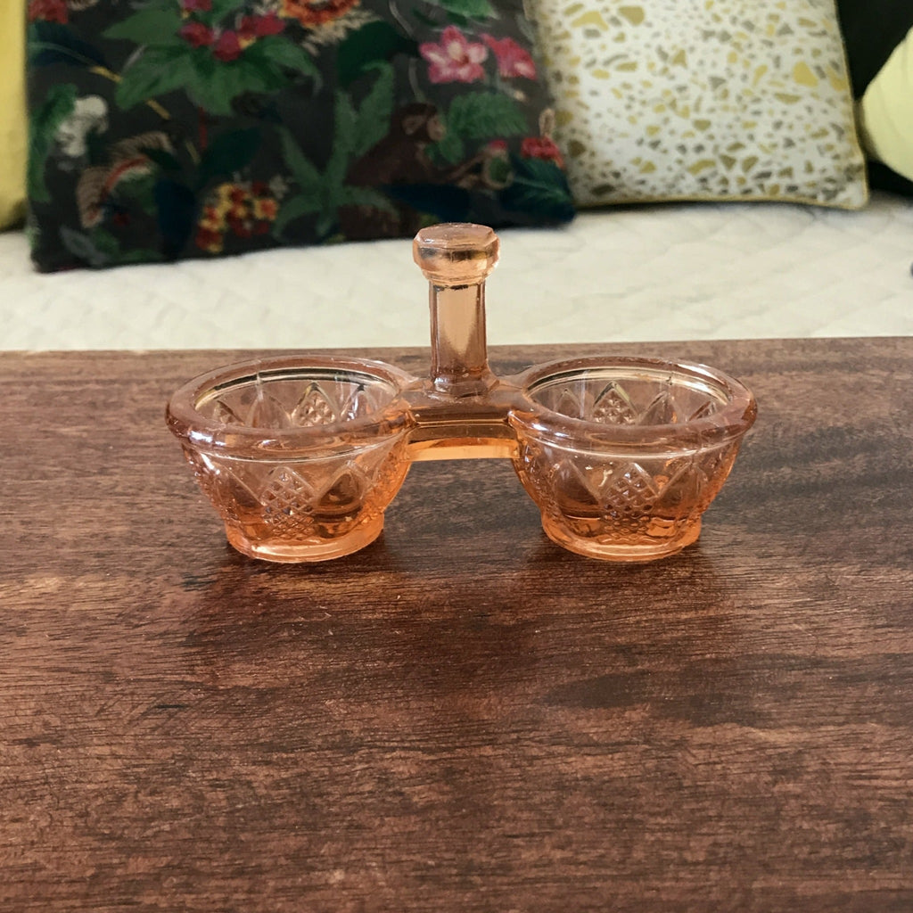 Saleron double en verre moulé rose années 50 - Hello Broc