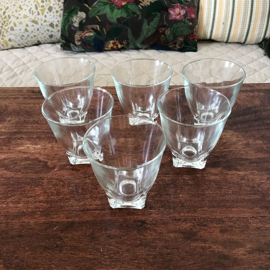 Lot de 4 ou 6 verres gobelets à eau évasés base carrée - Hello Broc