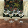 Lot de 4 verres à vin sur pied décorés d'une boule verte et blanche sous la coupe Arc France - Hello Broc