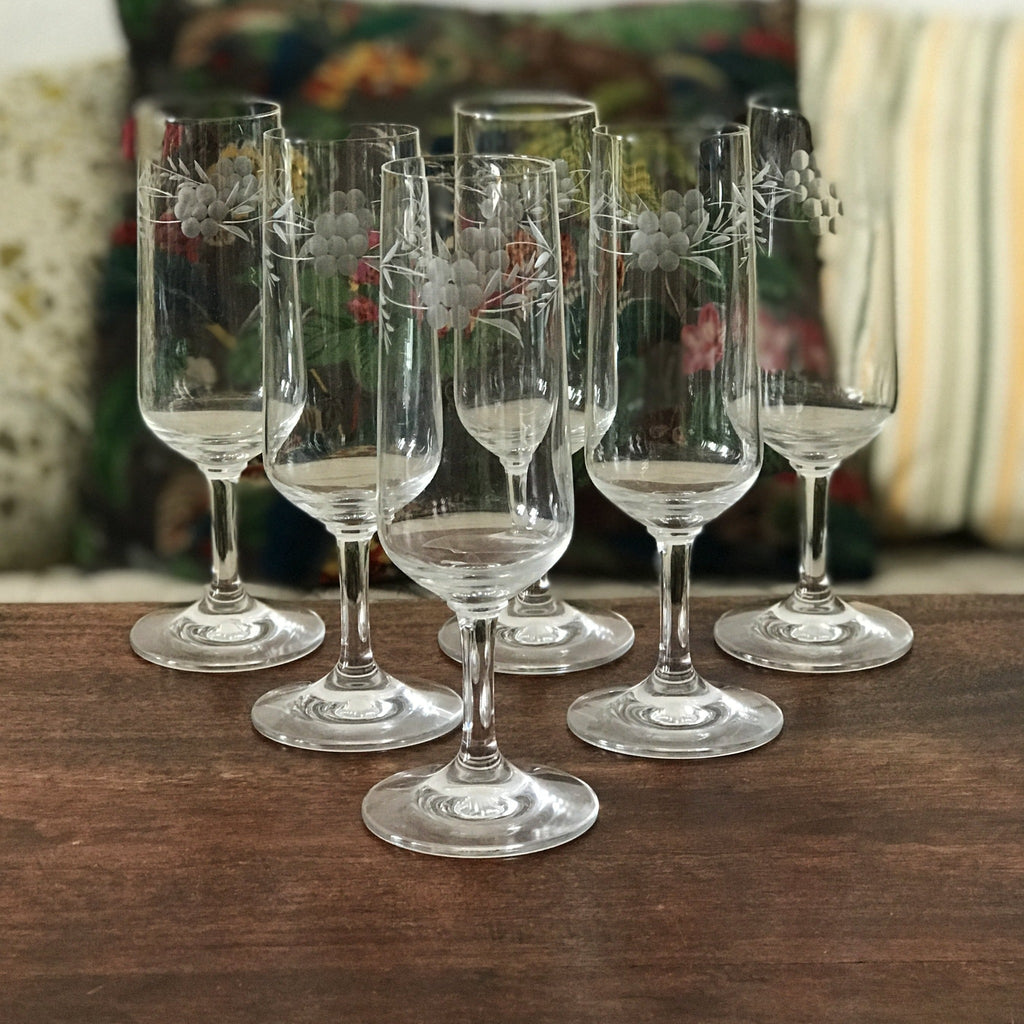 Lot de 6 flûtes à champagne en cristal gravé motif fleurs - Hello Broc