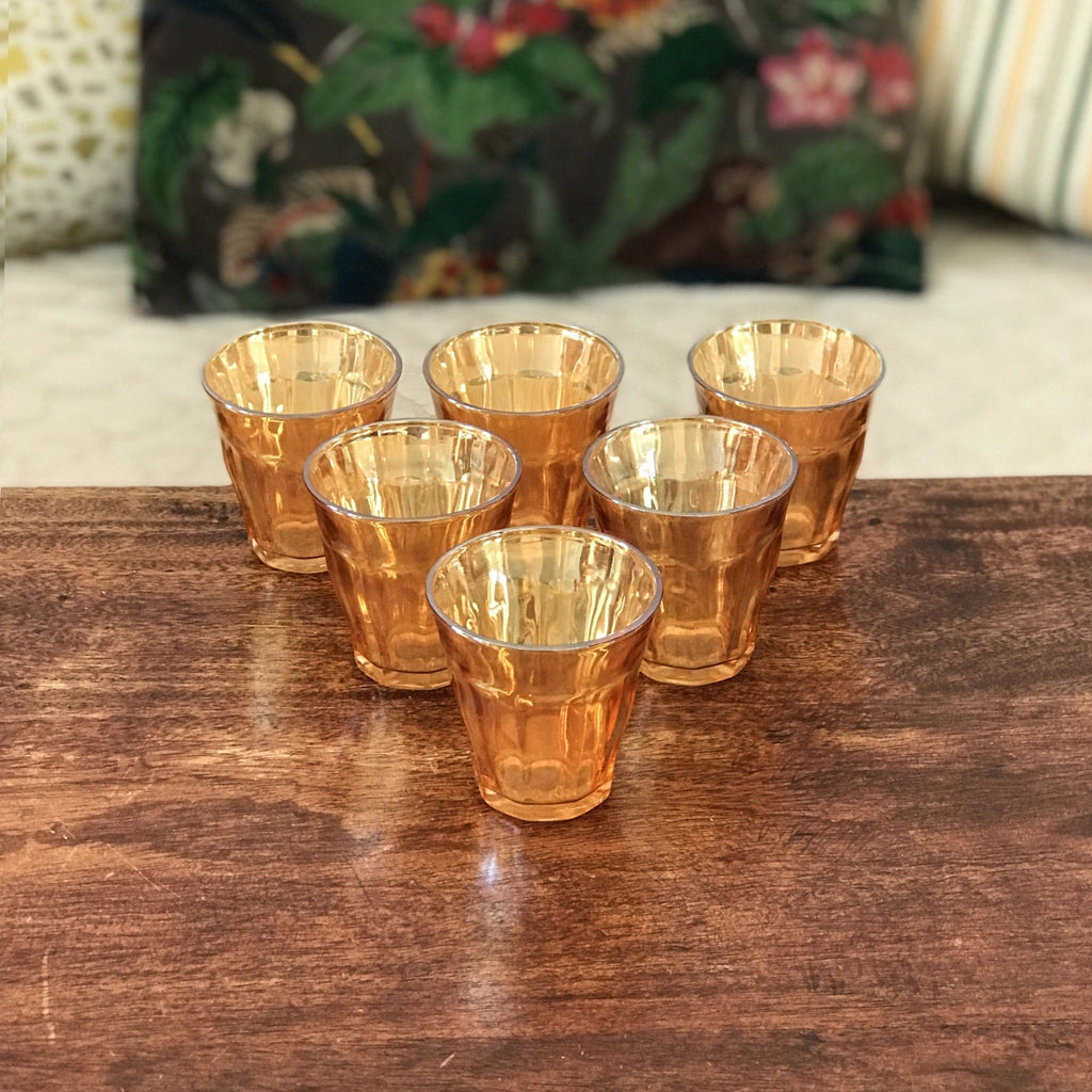 Lot de 6 petits gobelets en verre moulé orange irisé dans le style Picardie de Duralex - Hello Broc