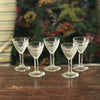 Lot de 5 verres anciens à liqueur sur pied en verre soufflé - Hello Broc, brocante en ligne