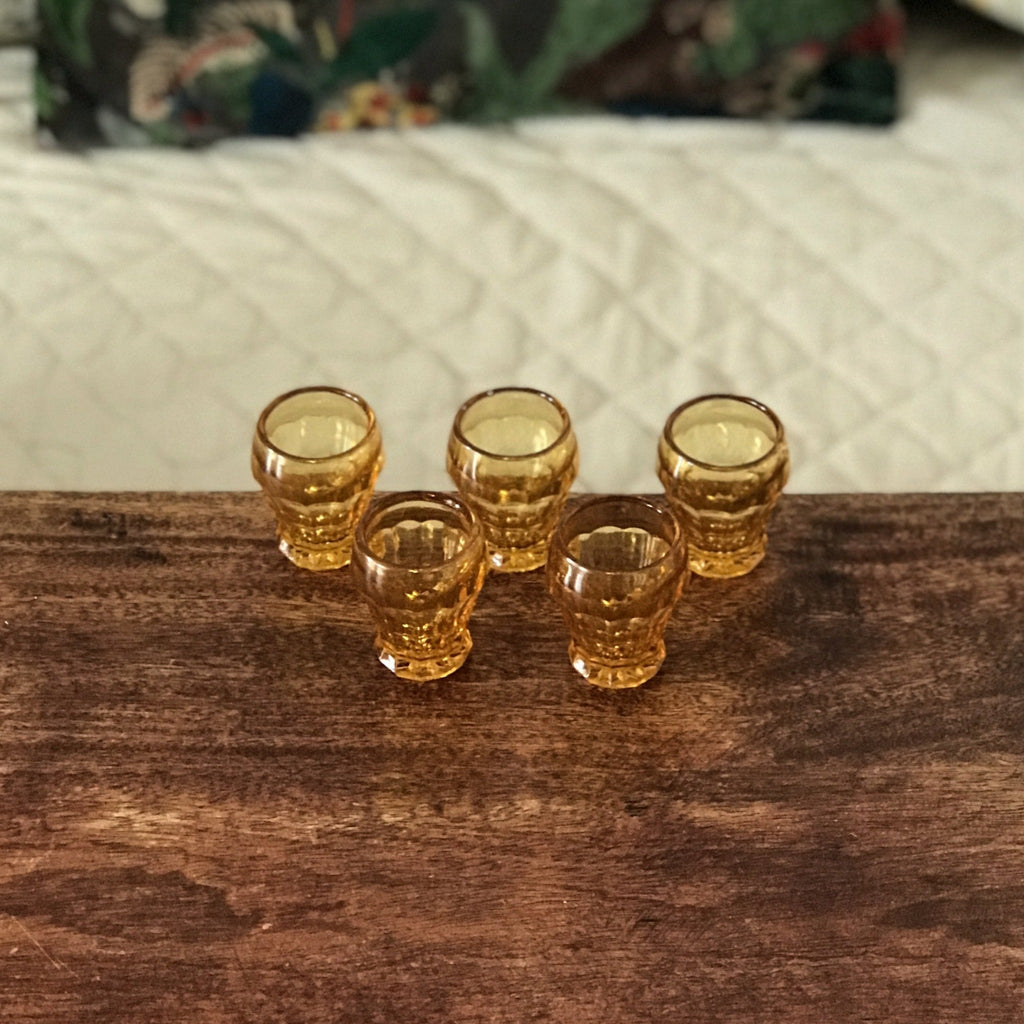 Lot de 5 verres à liqueur en verre moulé orange - Hello Broc