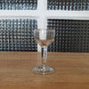 Lot de 5 mini verres à liqueur sur pied en verre soufflé mini ballon Circa 1920 contenance de 1 cl - Hello Broc brocante en ligne