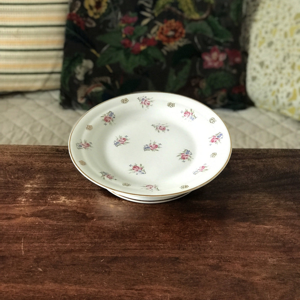 Présentoir à gâteau sur piédouche en porcelaine de Limoges décor fleurs - Hello Broc