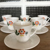 Lot de 6 tasses à café et sous-tasses Arcopal années 70 dessin fleurs - Hello Broc