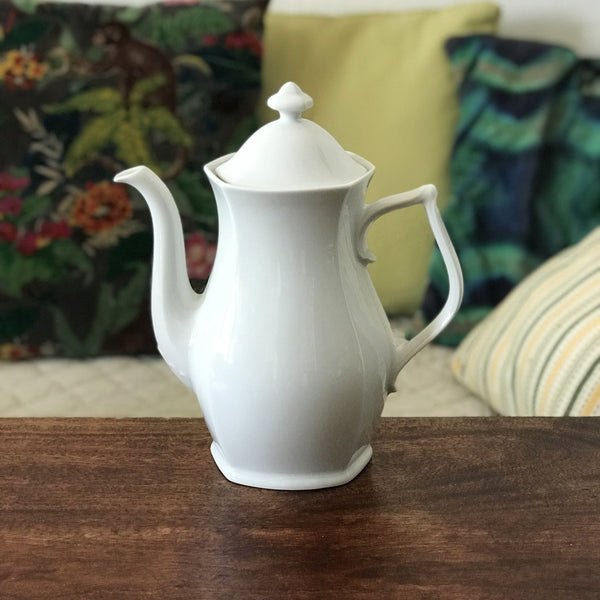 Cafetière en porcelaine blanche de Bavière - Hello Broc