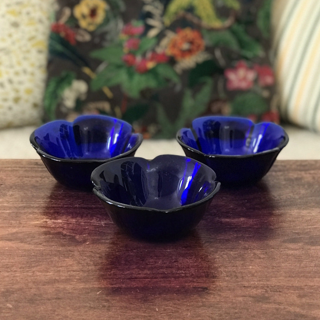 Trio de coupelles en forme de fleur en verre moulé bleu Italy - Hello Broc