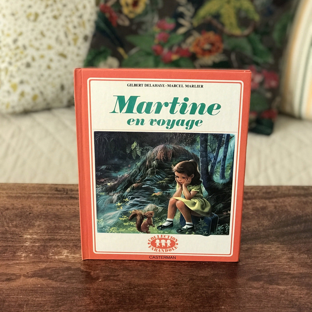 Livre illustré pour enfant Martine en voyage 1974 par Hello Broc brocante en ligne