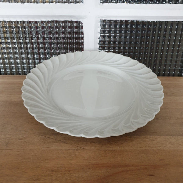 Assiette plate grande en porcelaine blanche de Limoges Haviland modèle Torse d. 24 cm - Hello Broc