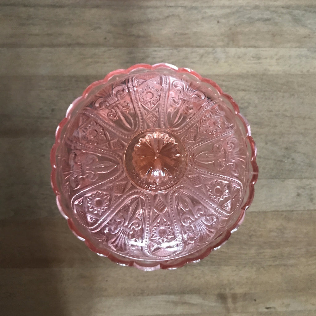 Bonbonnière sur pied en cristal moulé rose - Hello Broc