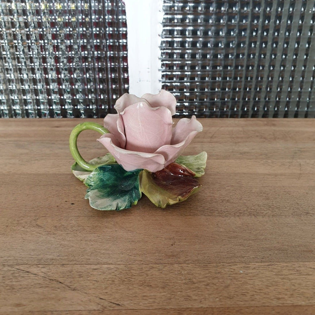 Bougeoir de table en porcelaine fine d'Italie représentant une rose - Hello Broc