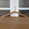 Cintre en bois forme triangle - Hello Broc