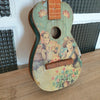 Guitare miniature pour enfant par Hello Broc brocante en ligne