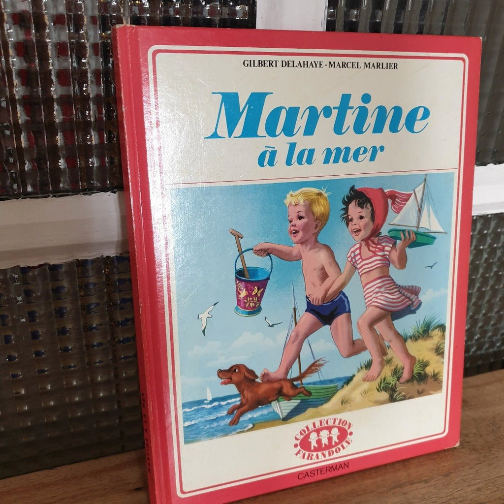 Livre illustré pour enfant Martine à la mer 1974 - Hello Broc