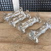 Lot de 4 porte-couteaux en cristal moulé forme triangulaire par Hello Broc brocante en ligne