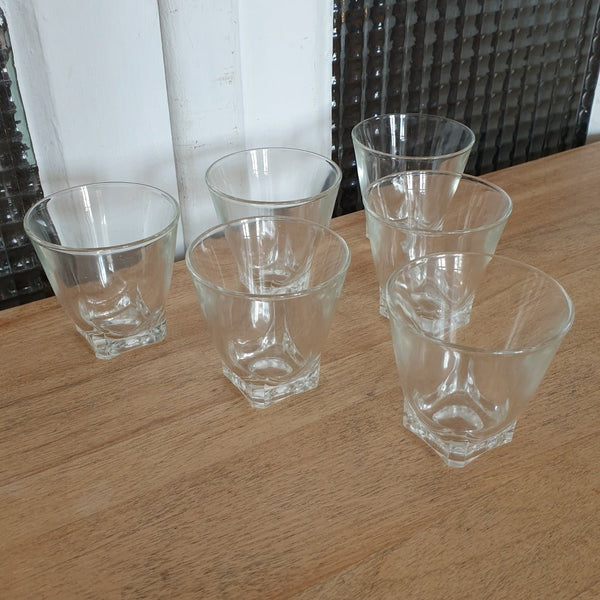 Lot de 6 verres à digestif de forme évasée base carrée - Hello Broc