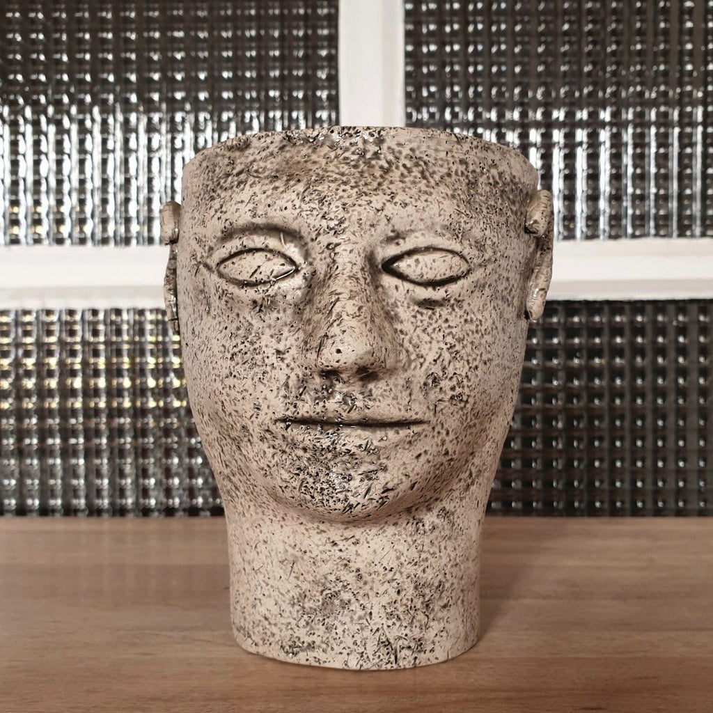 Mug décoratif anthropomorphe en céramique lave de Francis Triay par Hello Broc brocante en ligne