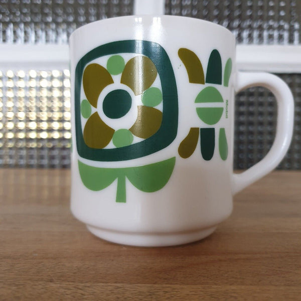 Mug / tasse vintage Arcopal Mobil années 70 motifs verts - Hello Broc