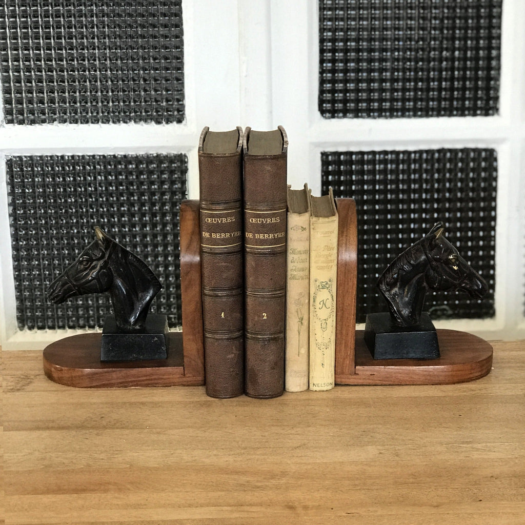 Paire de serre-livres tête de cheval en bronze sur socle bois - Hello Broc