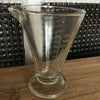 Petit verre doseur gradué 125 ml sur pied - Hello Broc brocante en ligne