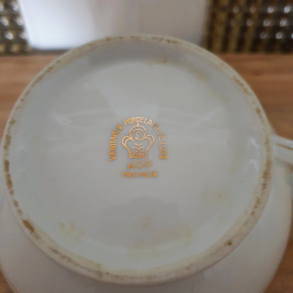 Saucière en porcelaine blanche et dorée ADP France - Hello Broc