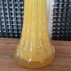 Vase soliflore long et biseauté en verre soufflé jaune - Hello Broc